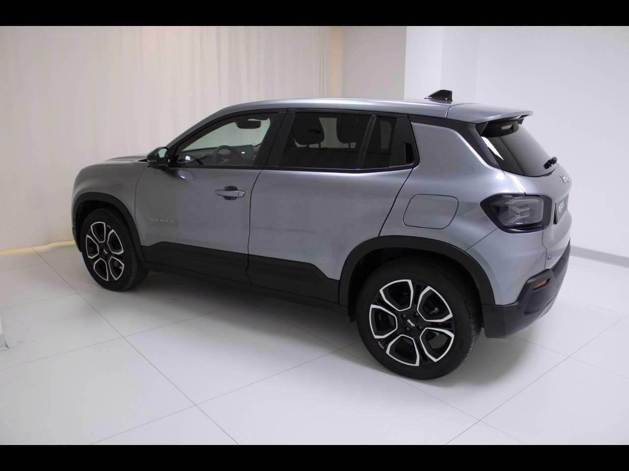 Jeep Jeep Avenger usata 17