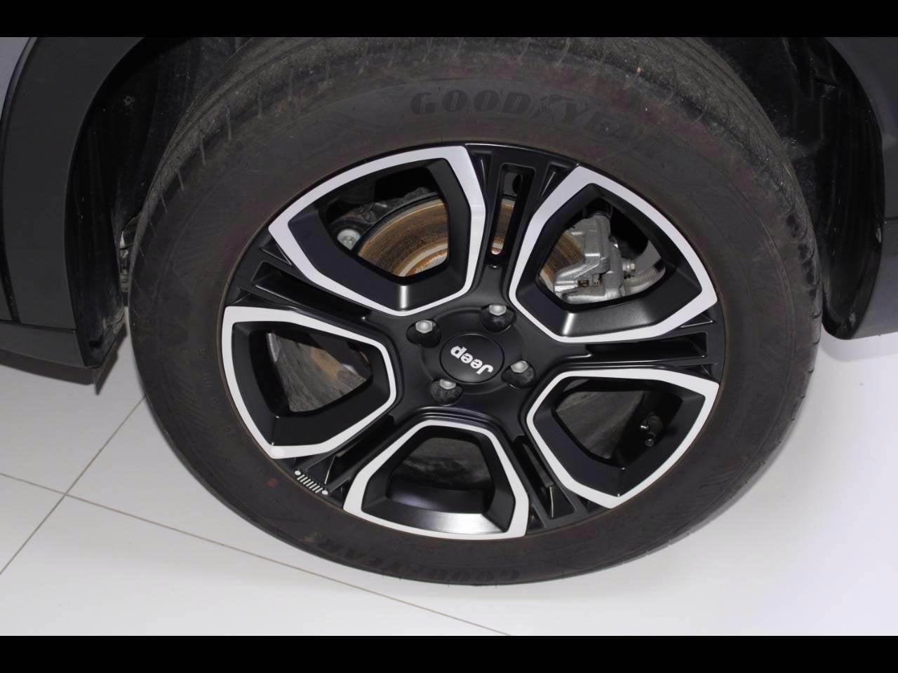 Jeep Jeep Avenger usata 18