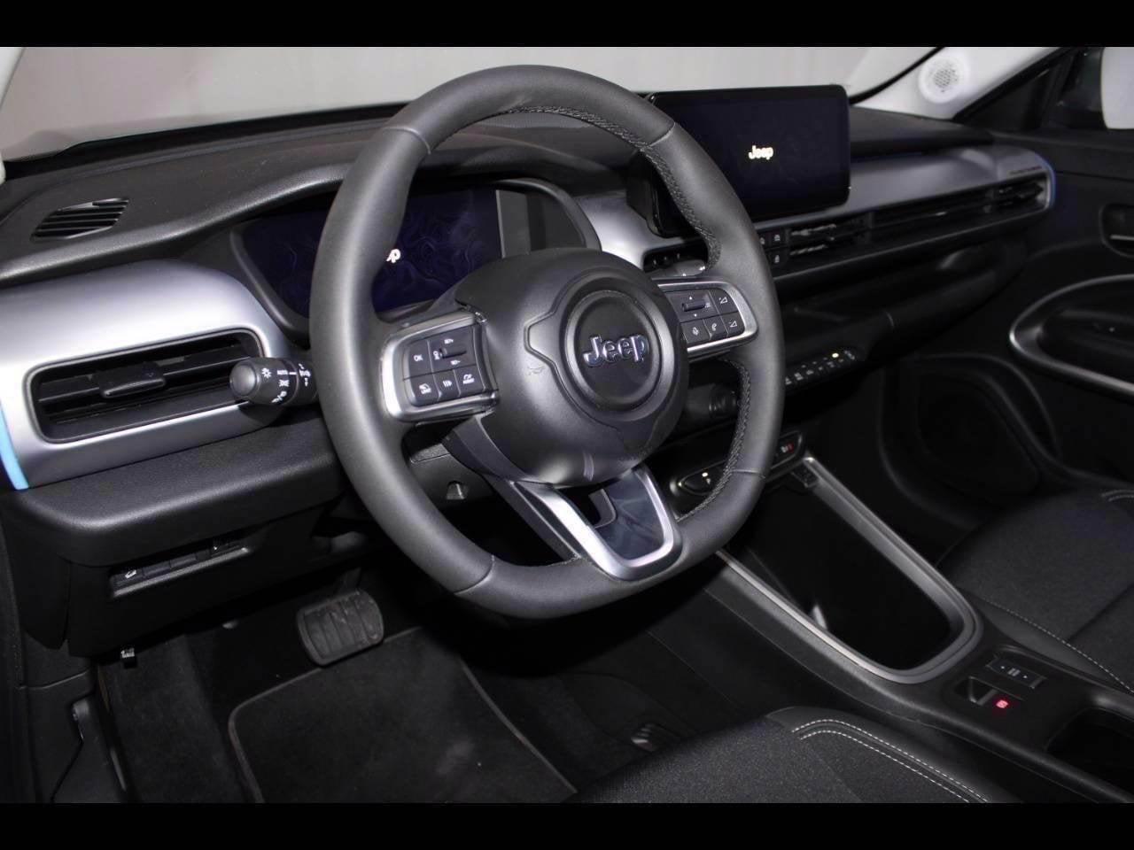 Jeep Jeep Avenger usata 19