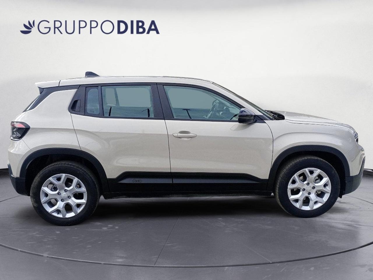 Jeep Jeep Avenger usata 9