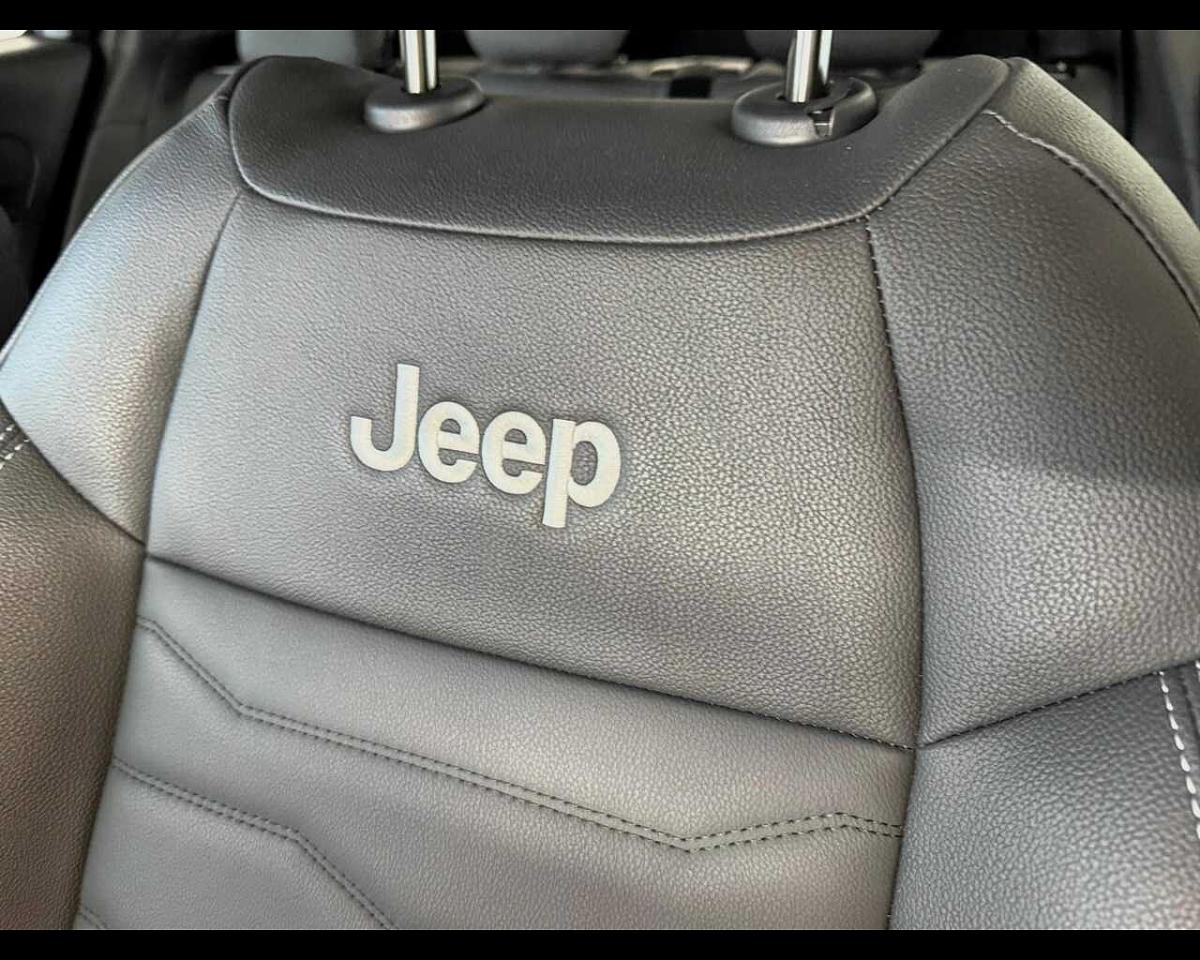 Jeep Jeep Avenger usata 8