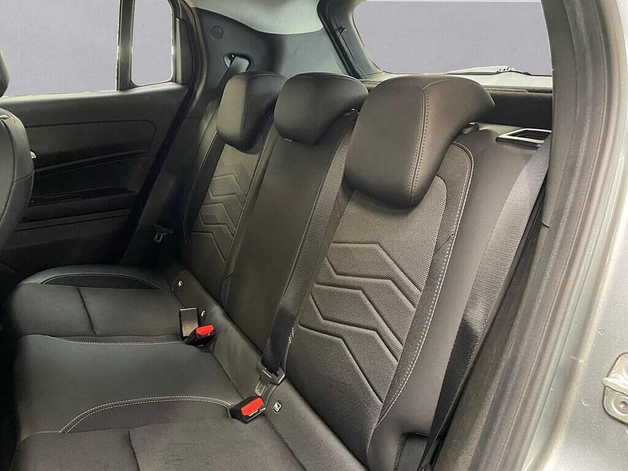 Jeep Jeep Avenger usata 4