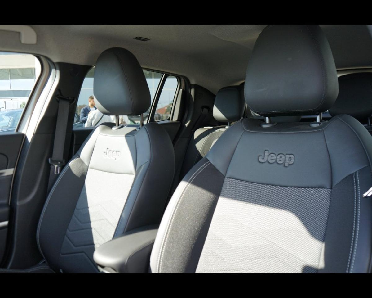Jeep Avenger - Foto 5