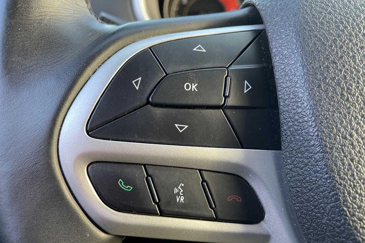 Jeep Jeep Cherokee usata, con bracciolo porta oggetti