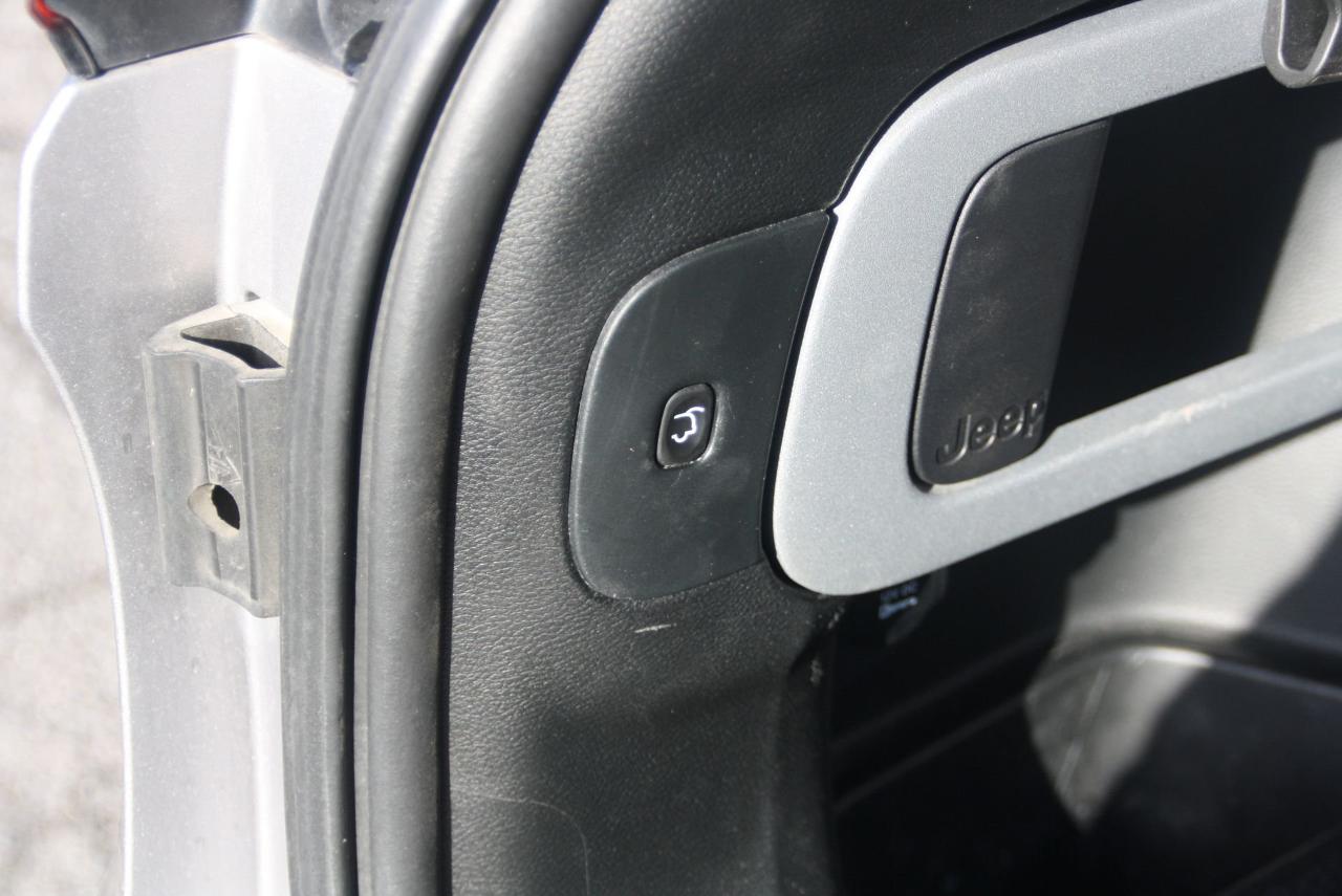 Jeep Jeep Cherokee usata 9