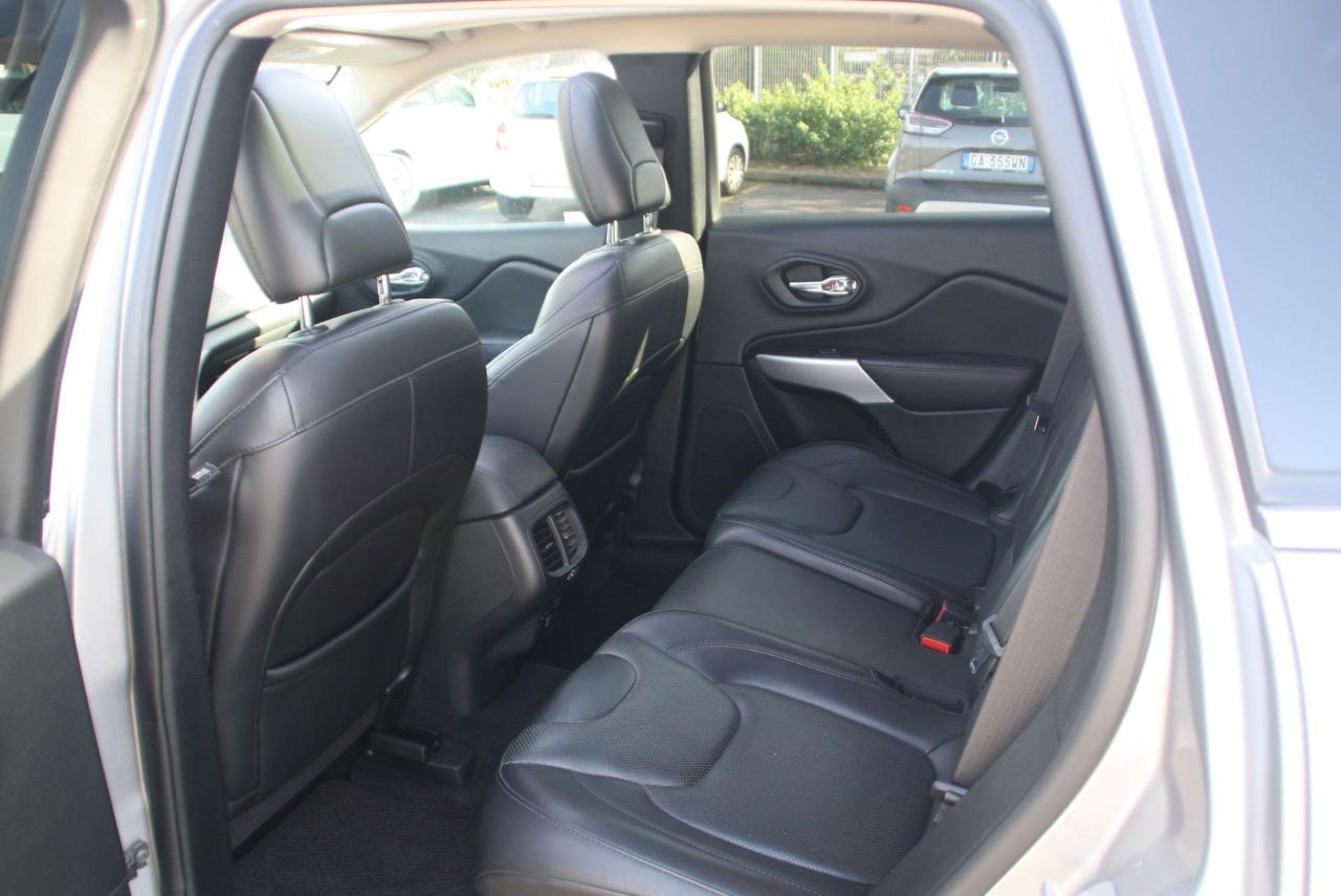 Jeep Jeep Cherokee usata 23