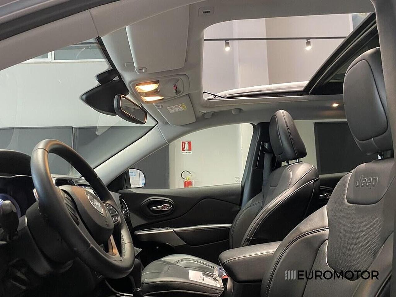 Jeep Jeep Cherokee usata 9