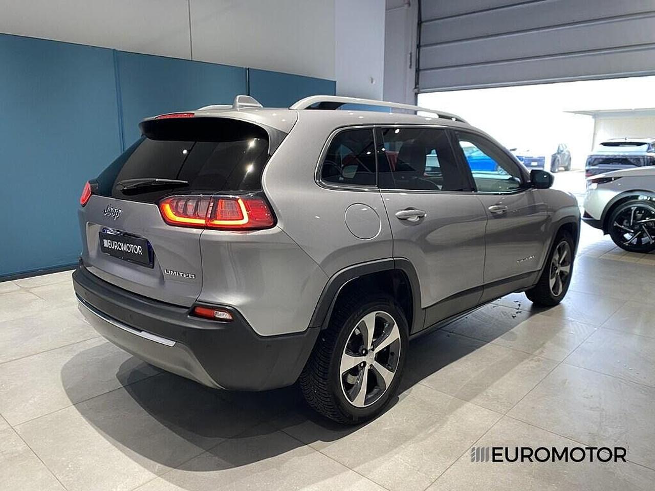 Jeep Jeep Cherokee usata 27