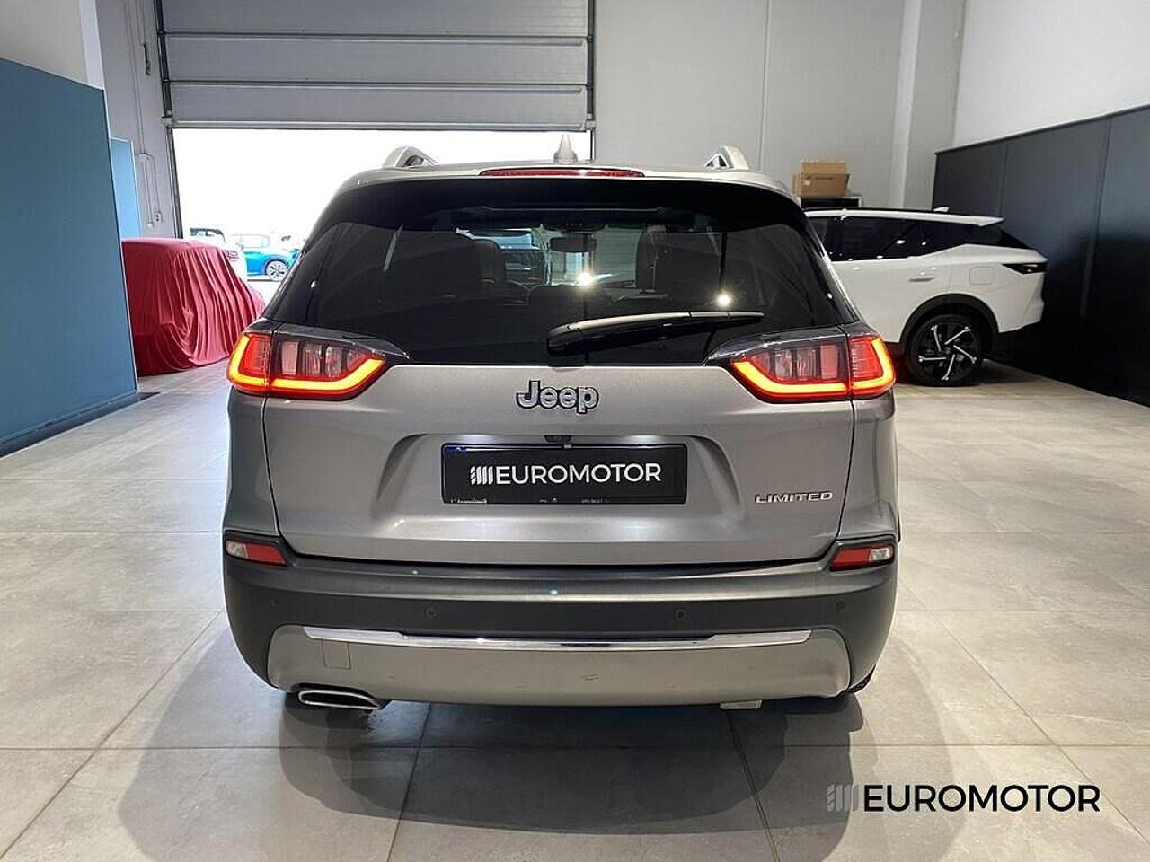 Jeep Jeep Cherokee usata 28