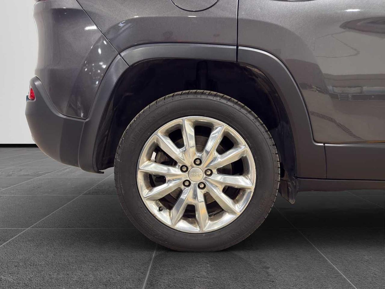 Jeep Jeep Cherokee usata 12