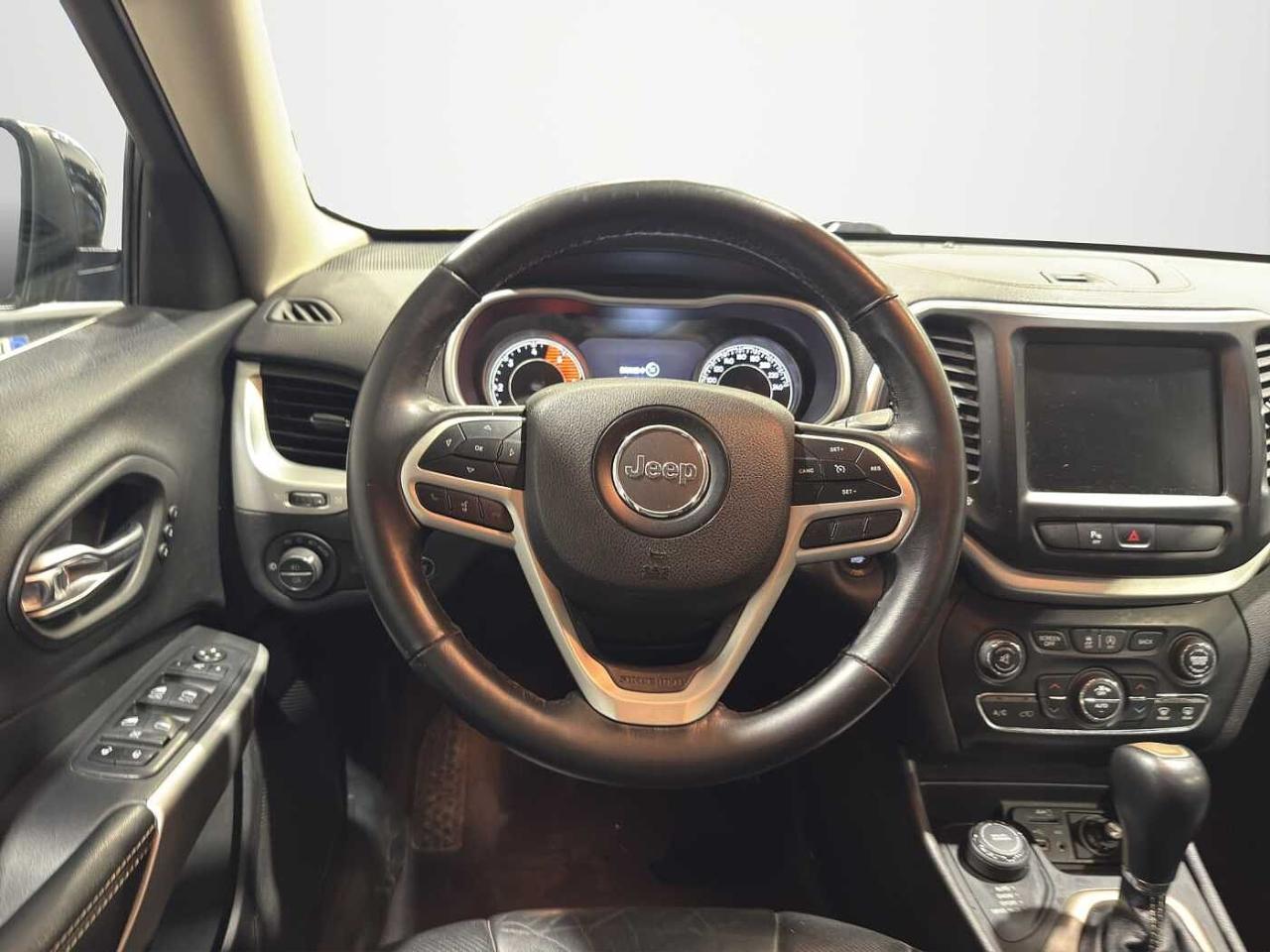 Jeep Jeep Cherokee usata 23