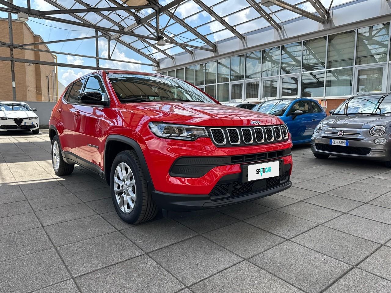 Jeep Jeep Compass usata, con bracciolo posteriore