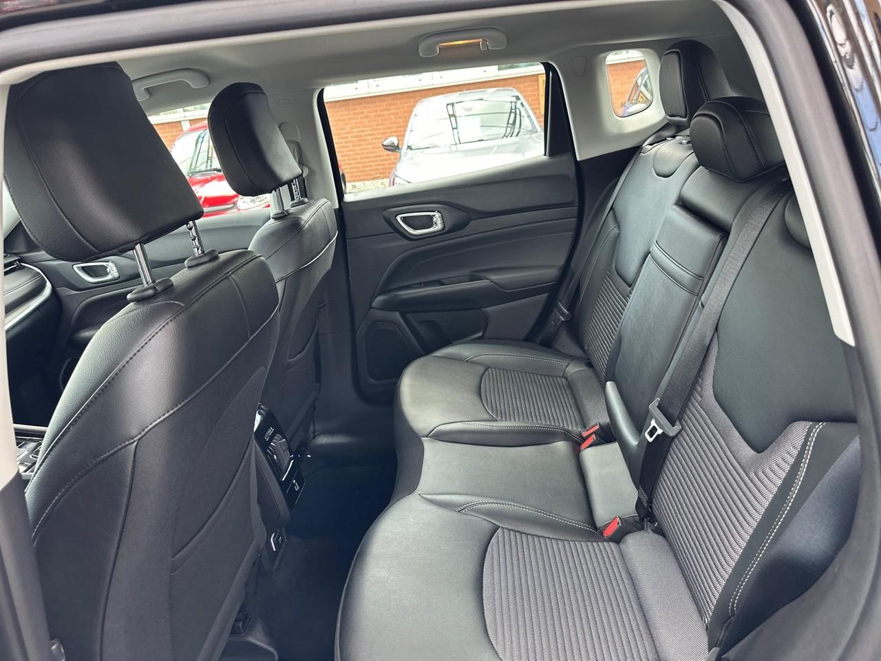 Jeep Jeep Compass usata, con 4 freni a disco con 2 dischi ventilati