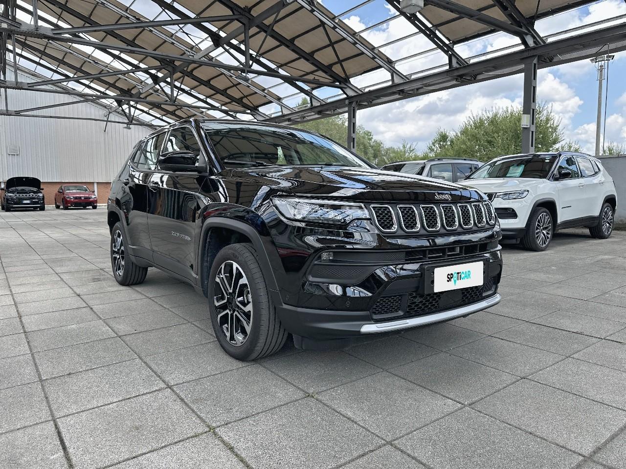 Jeep Jeep Compass usata, con bracciolo anteriore