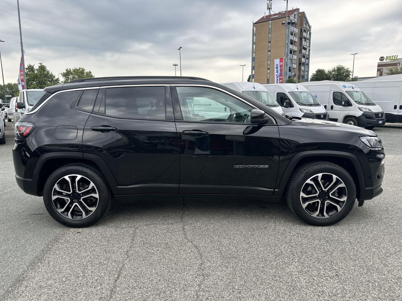 Jeep Jeep Compass usata 24