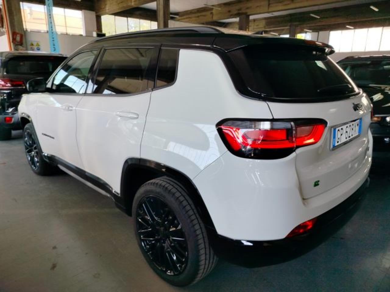Jeep Jeep Compass usata, con autoradio