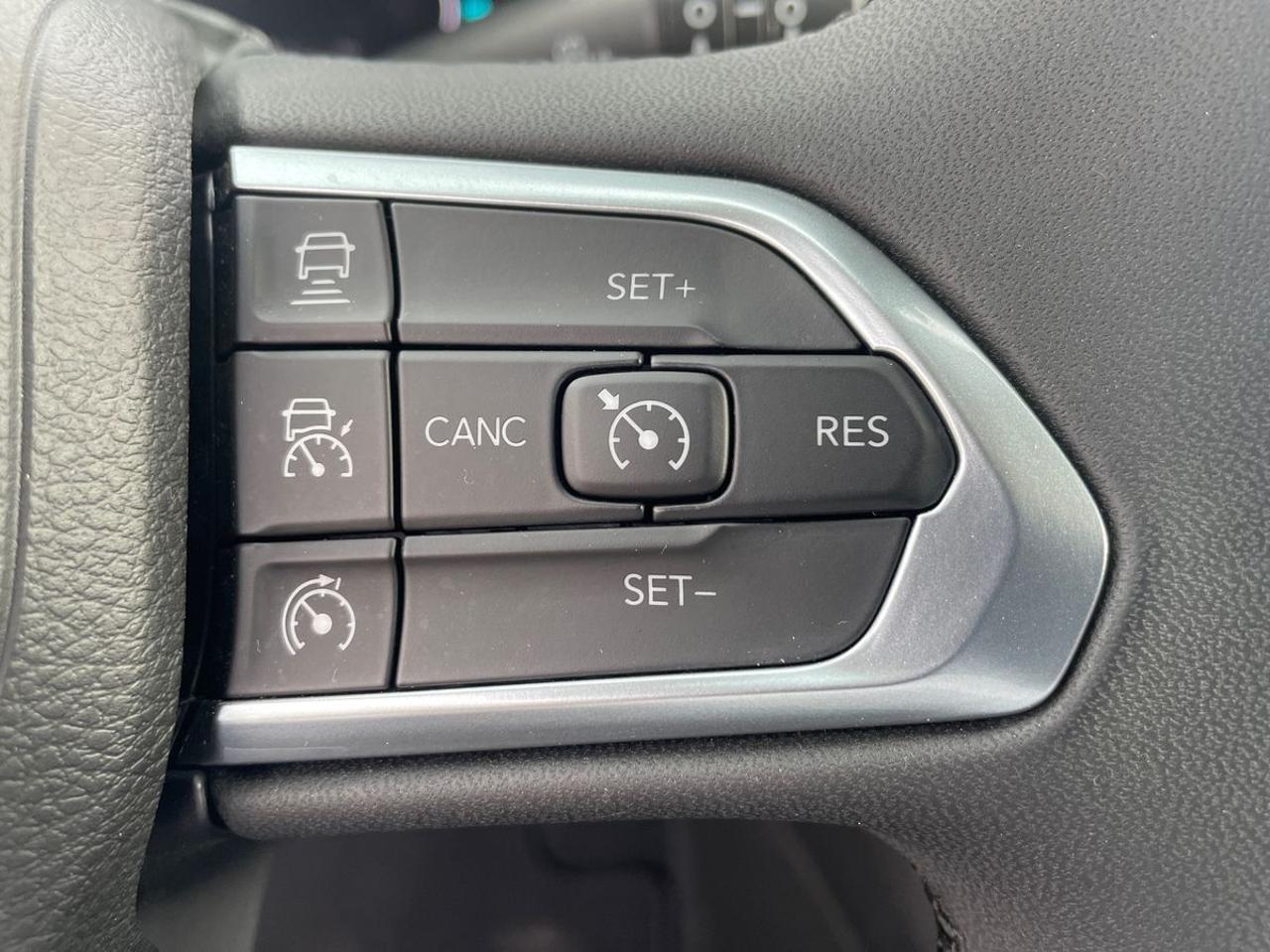 Jeep Jeep Compass usata, con radio cd e mp3