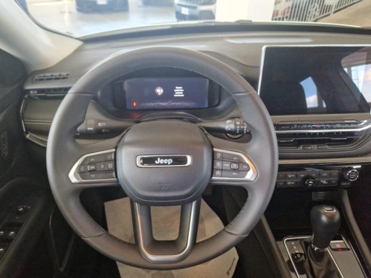 Jeep Jeep Compass usata, con cerchi in lega