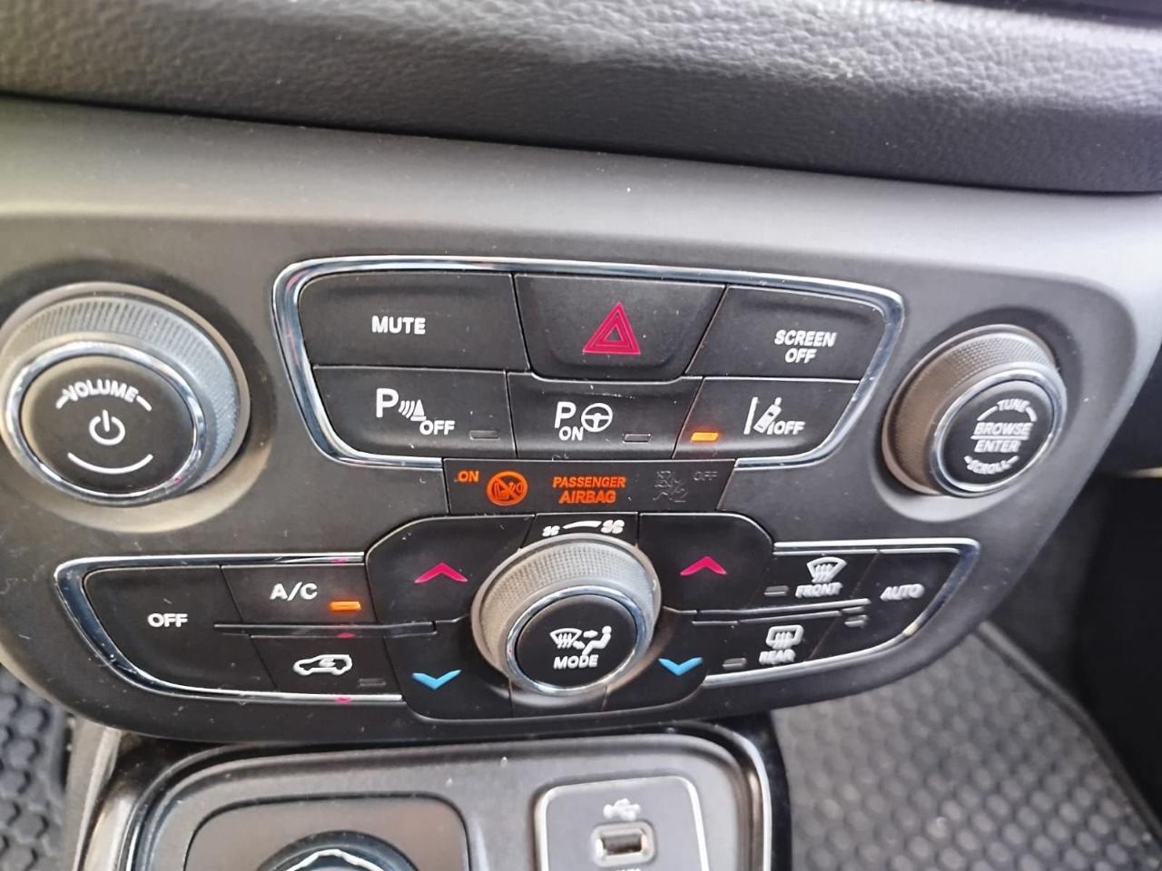 Jeep Jeep Compass usata, con airbag
