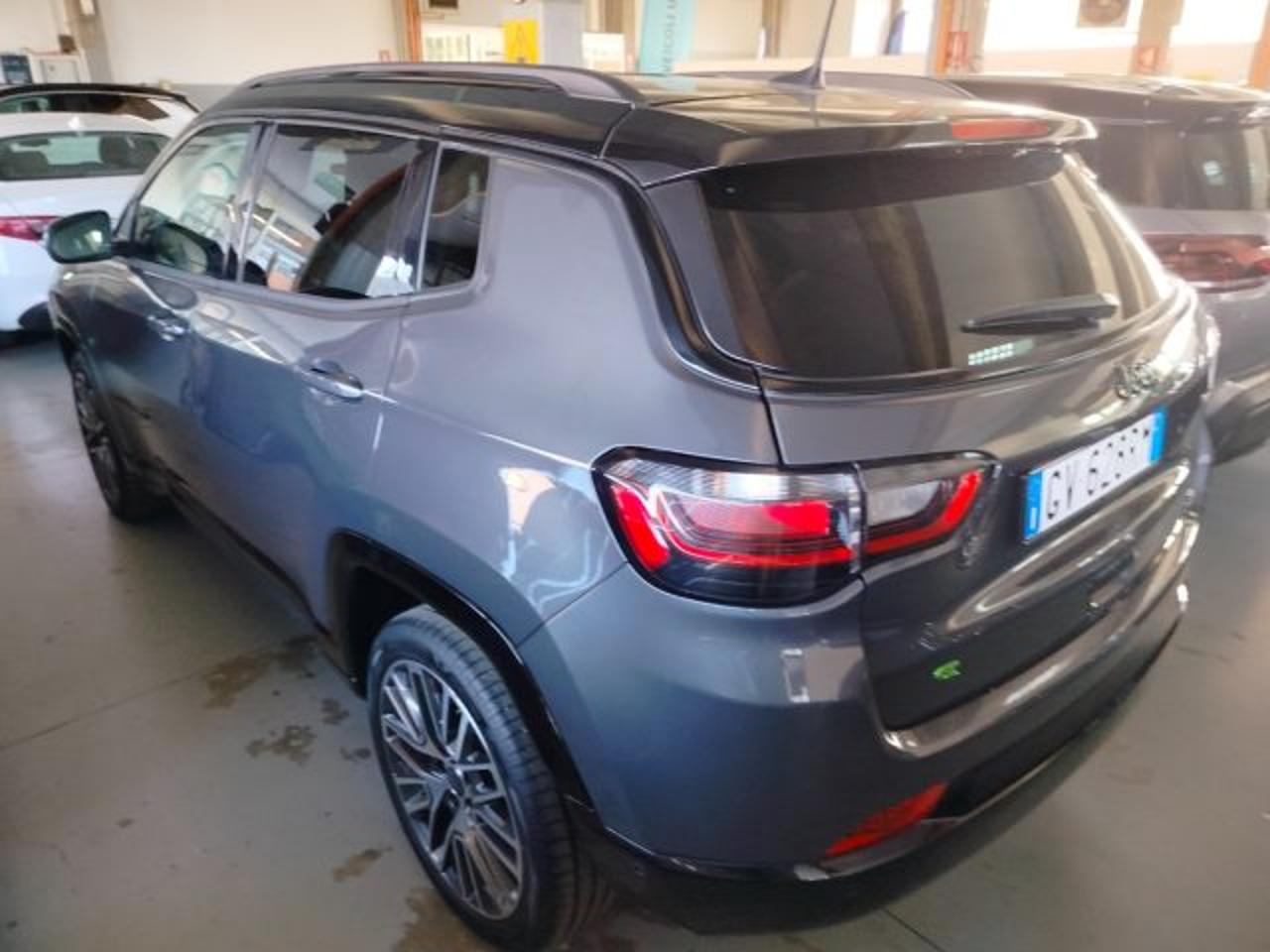 Jeep Jeep Compass usata, con autoradio