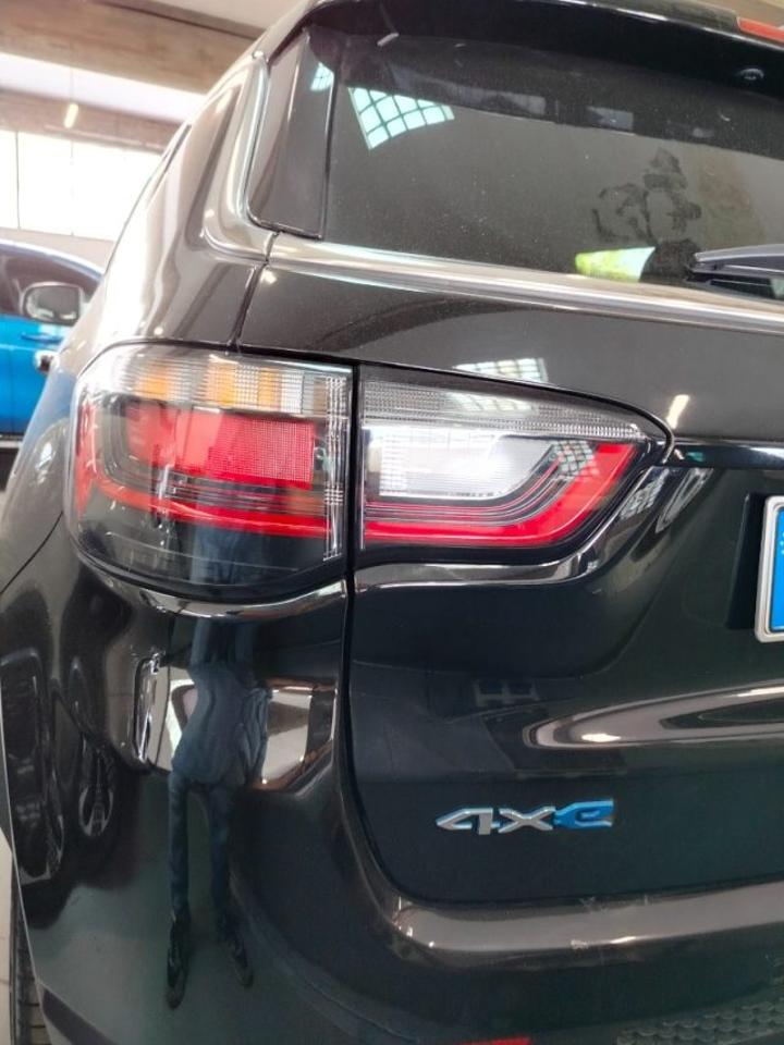 Jeep Jeep Compass usata, con chiusura centralizzata