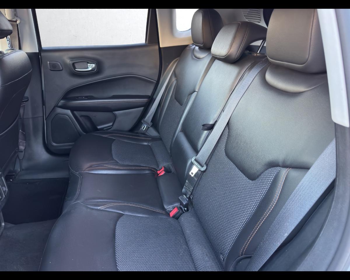 Jeep Jeep Compass usata, con chiusura centralizzata