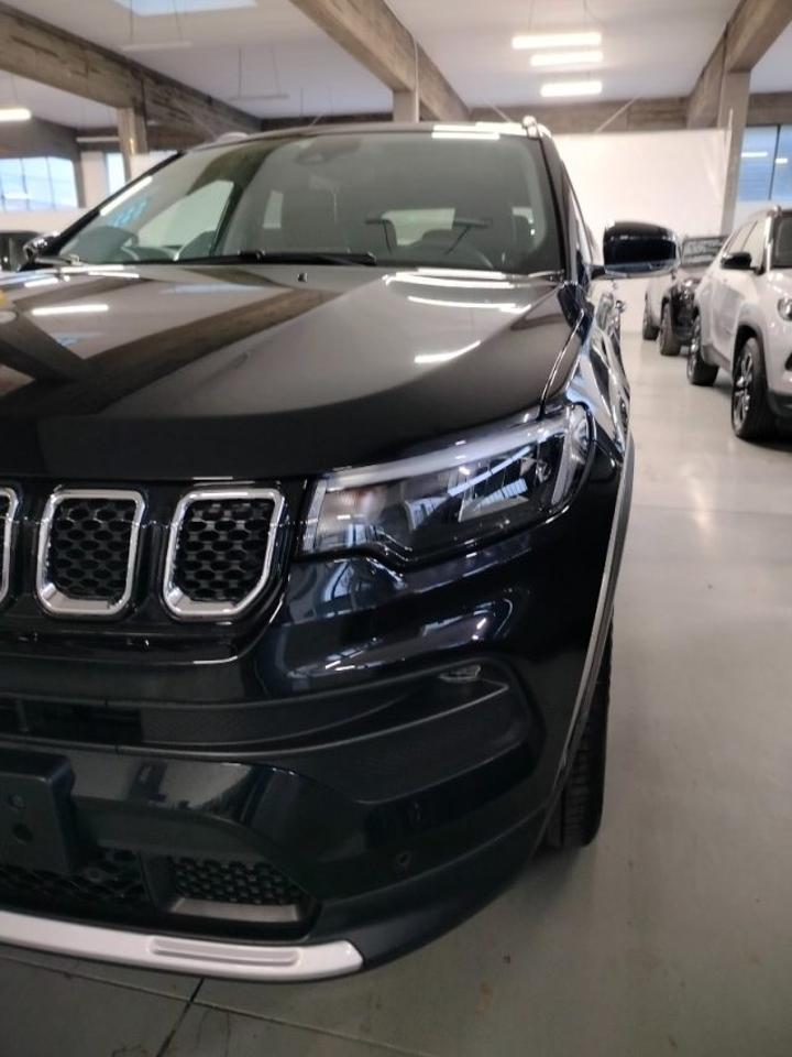 Jeep Jeep Compass usata, con cerchi in lega