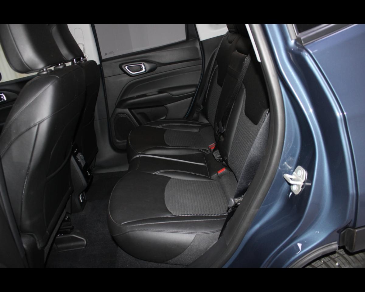 Jeep Jeep Compass usata, con cerchi in lega