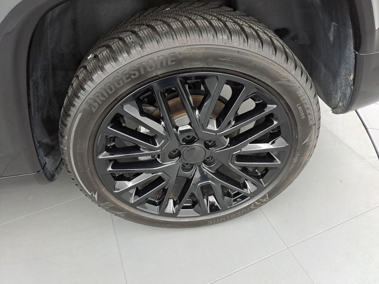 Jeep Jeep Compass usata, con 4 freni a disco con 2 dischi ventilati