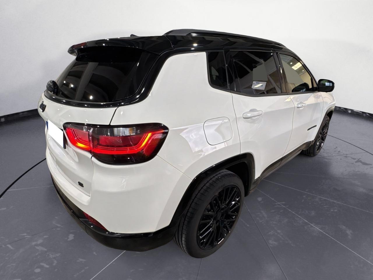 Jeep Jeep Compass usata 24