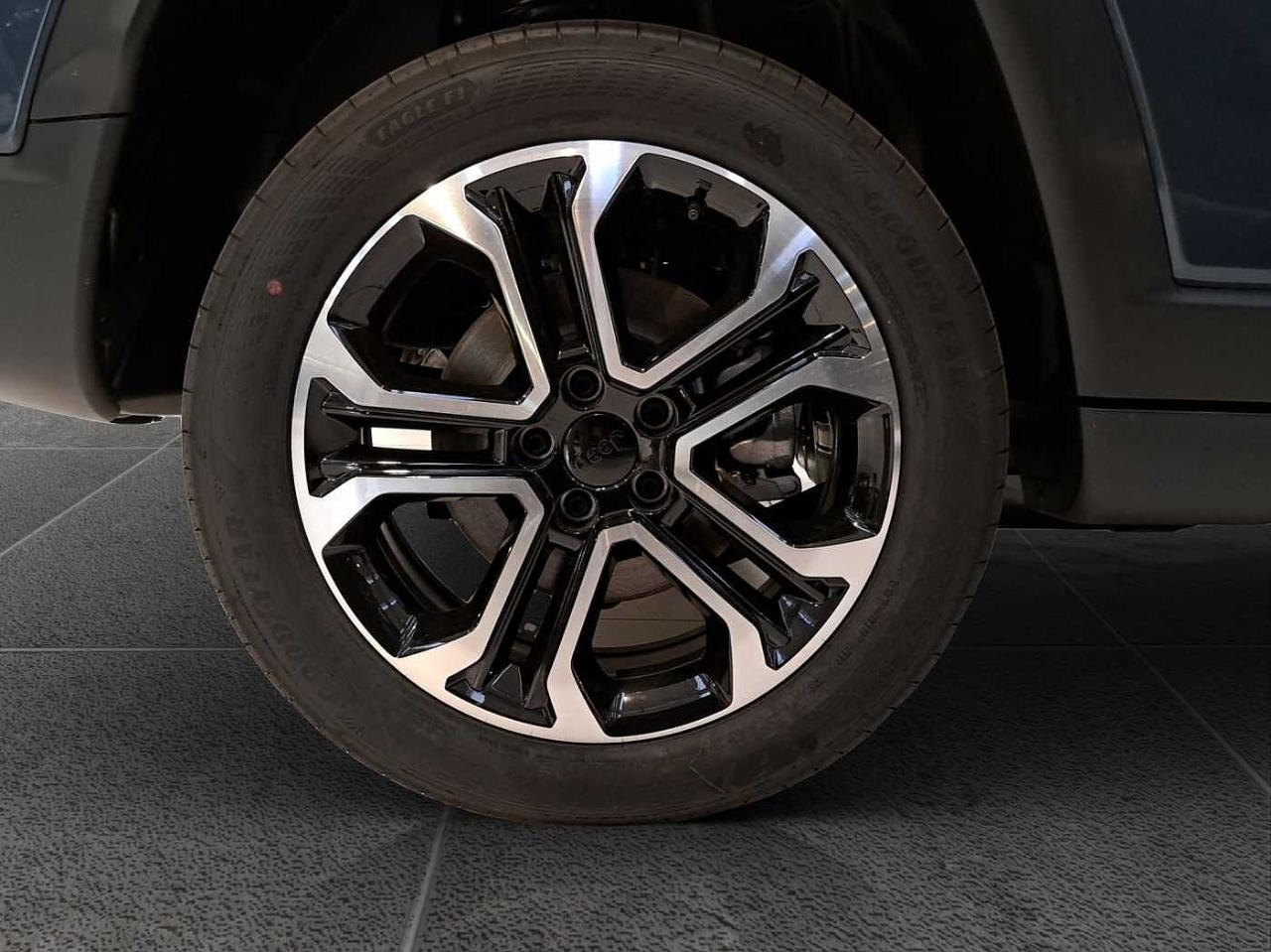 Jeep Jeep Compass usata 13