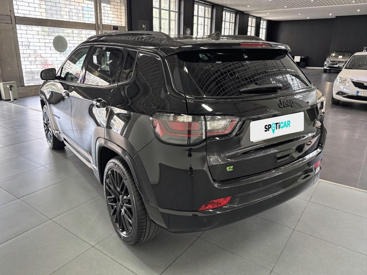 Jeep Jeep Compass usata 19