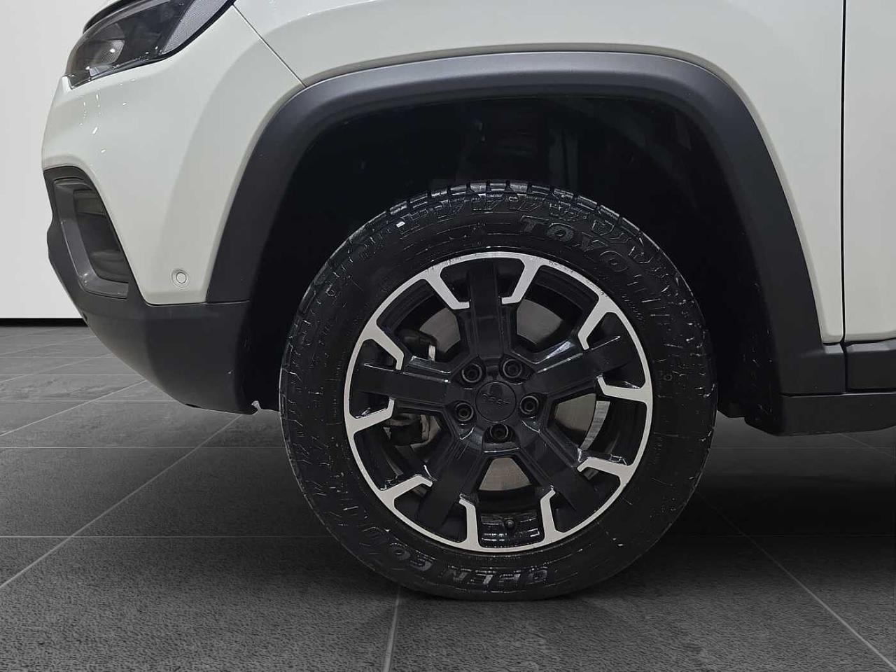 Jeep Jeep Compass usata 13