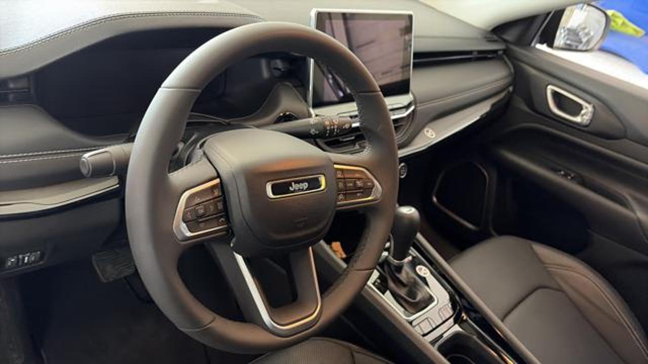 Jeep Jeep Compass usata 18