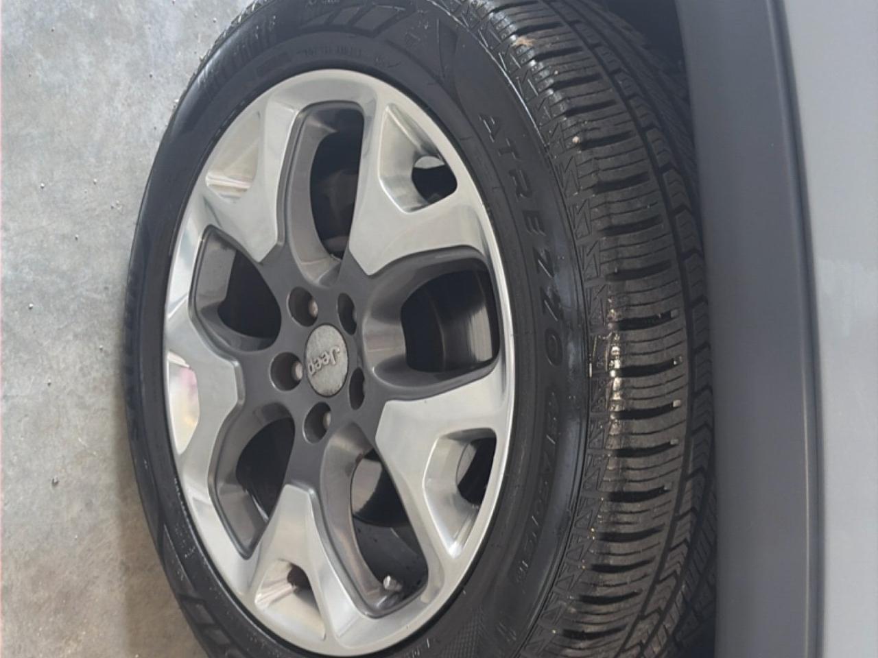 Jeep Compass - Foto 2