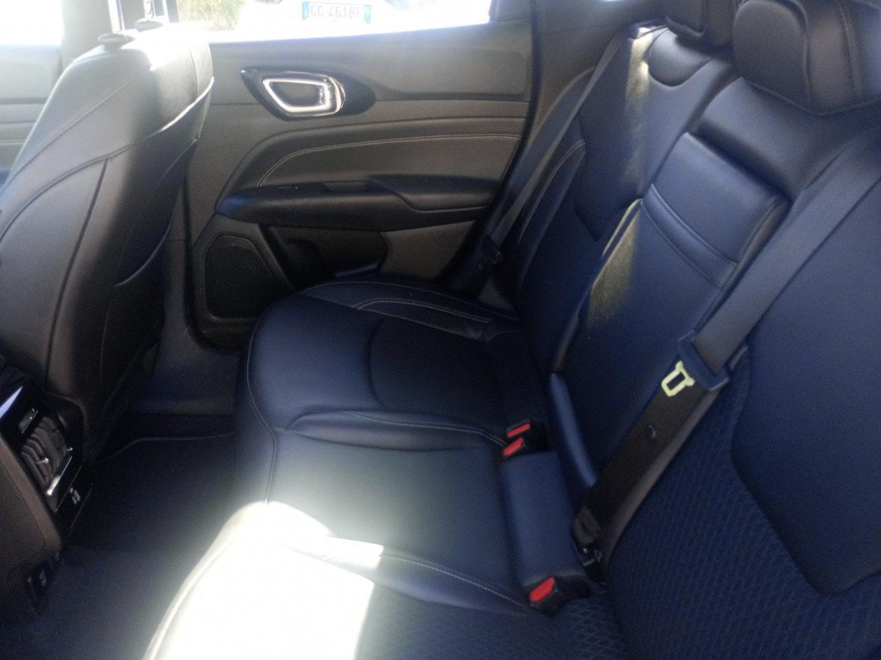 Jeep Compass - Foto 4