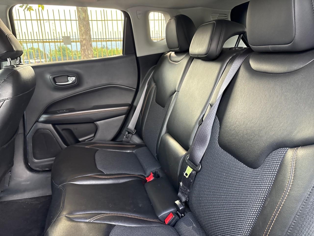 Jeep Compass - Foto 2