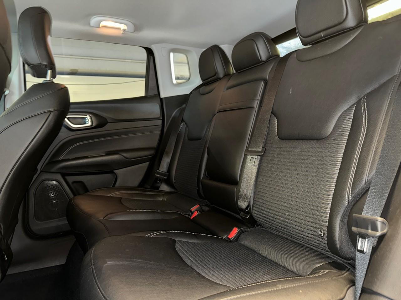Jeep Compass - Foto 2