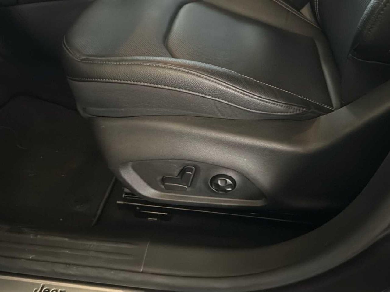 Jeep Jeep Compass usata 12