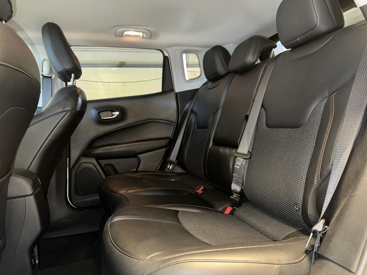 Jeep Compass - Foto 2