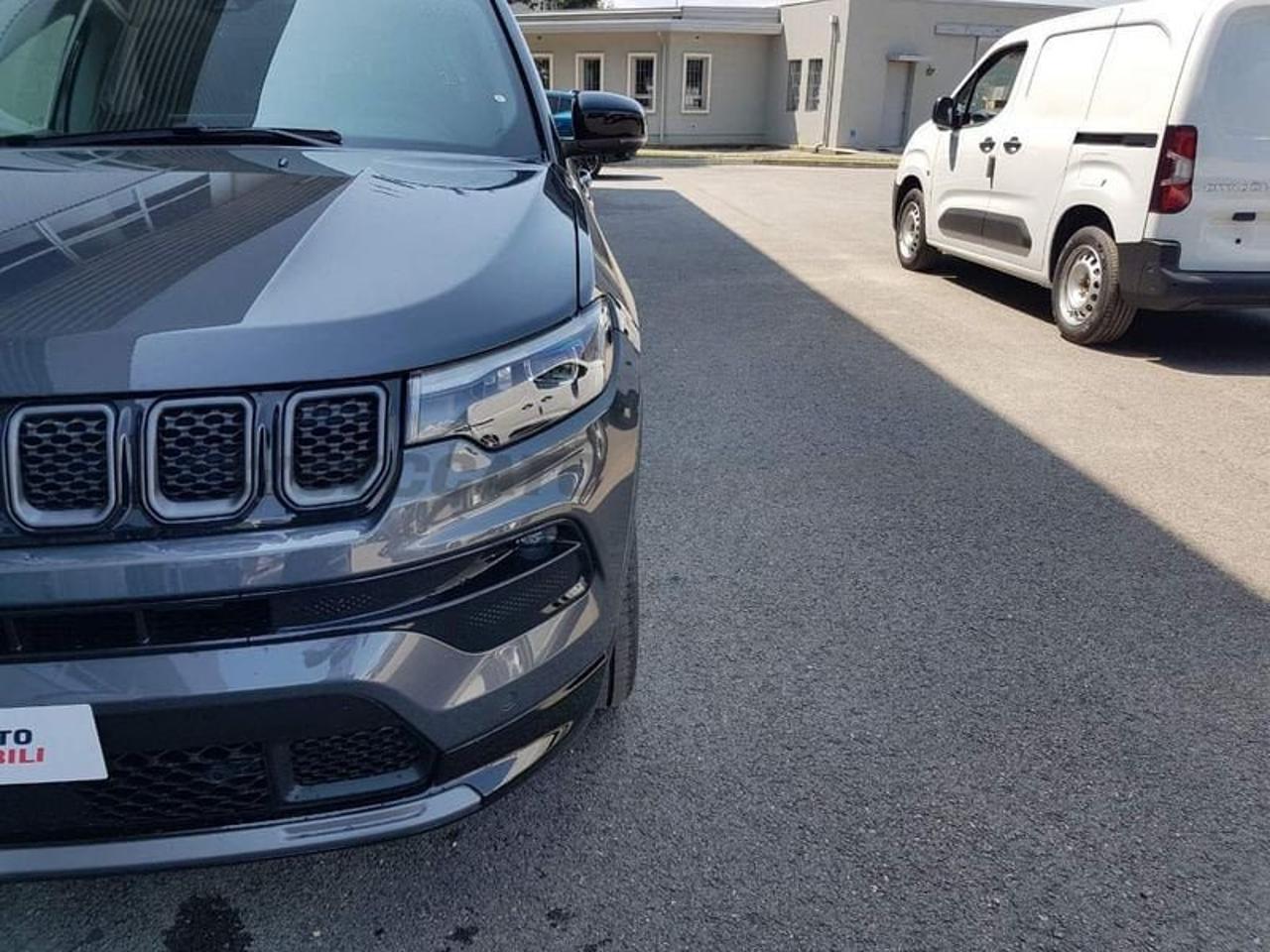 Jeep Jeep Compass usata 19