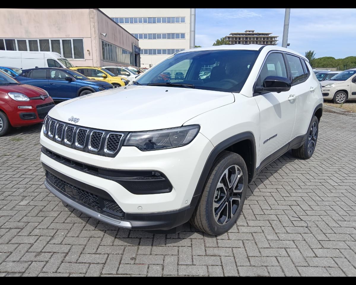 jeep compass compass e-hybride 686 e-hybrid my24 altitude1.5 turbo t4 e-hybrid 13 usata