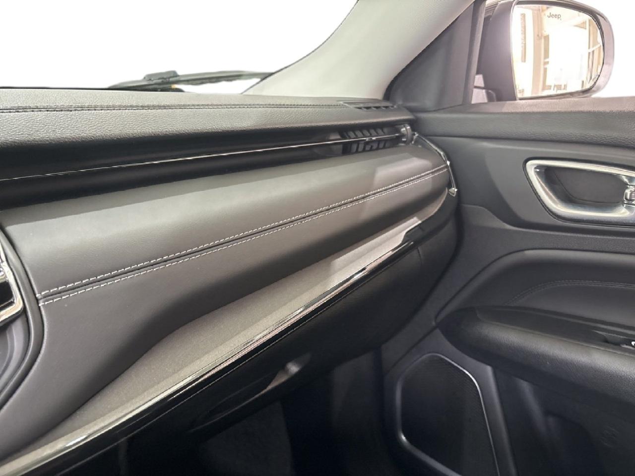 Jeep Jeep Compass usata 13