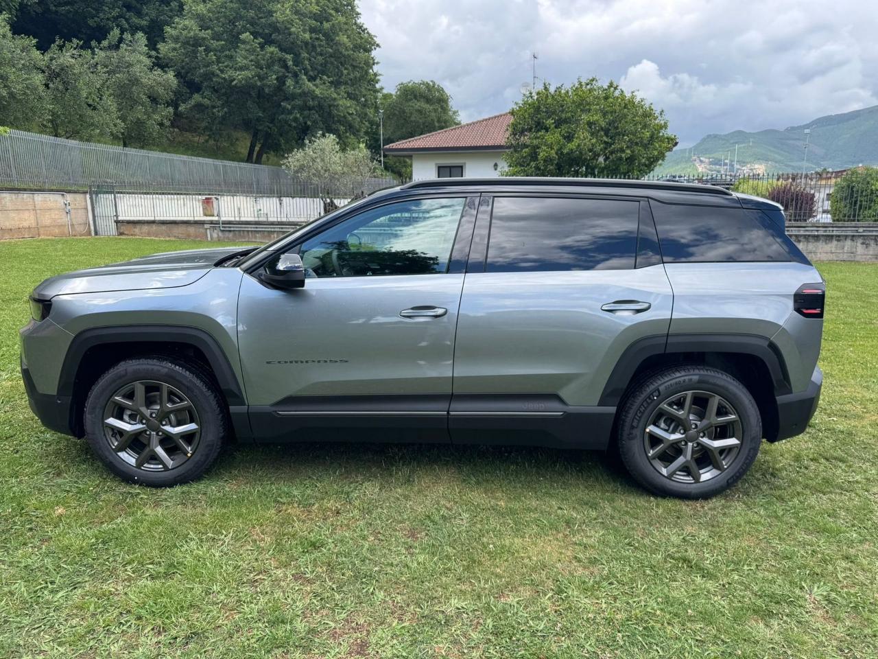 Jeep Compass - Foto 2