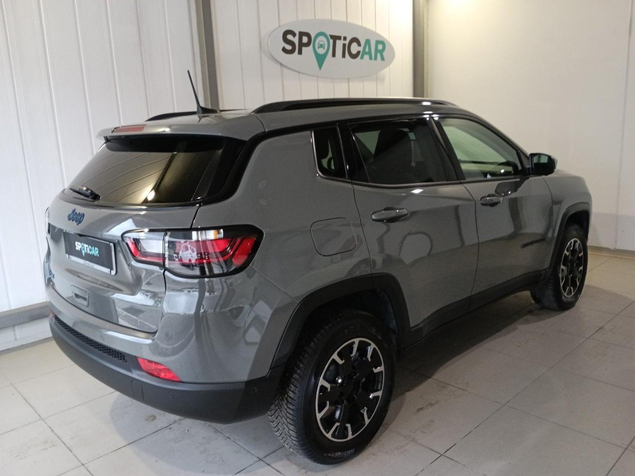 Jeep Jeep Compass usata 10