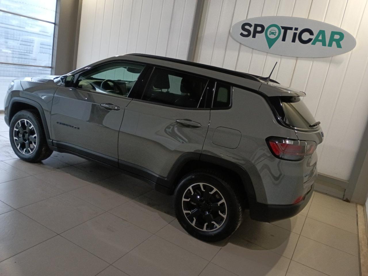 Jeep Jeep Compass usata 17
