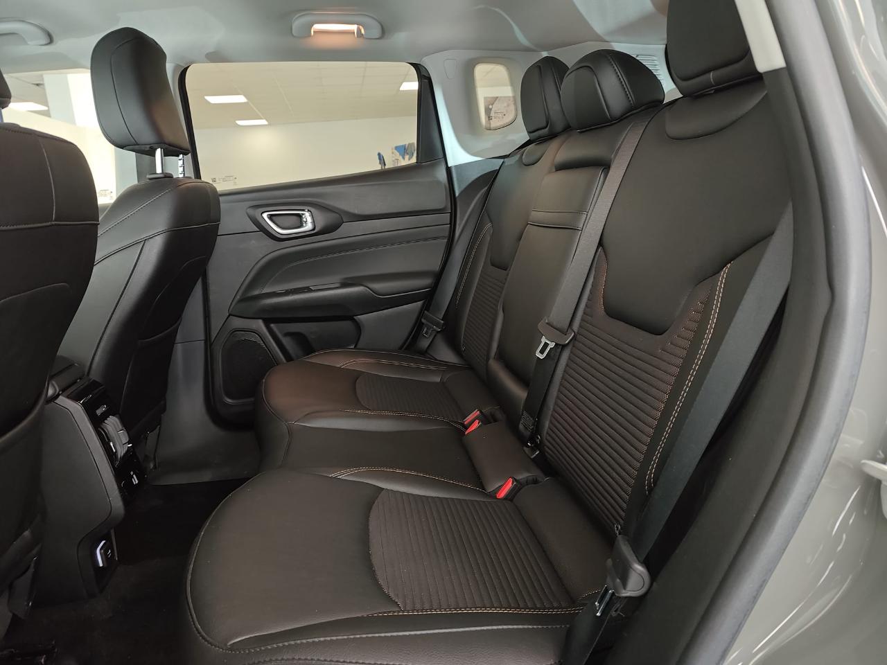 Jeep Jeep Compass usata 12