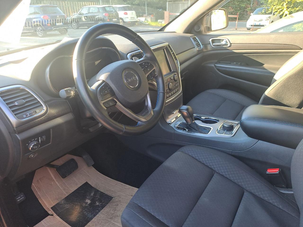 Jeep Jeep Cherokee usata 3