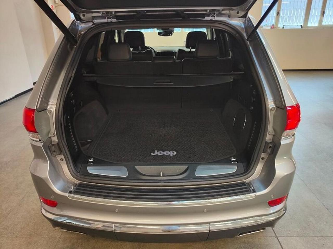 Jeep Jeep Cherokee usata, con fendinebbia