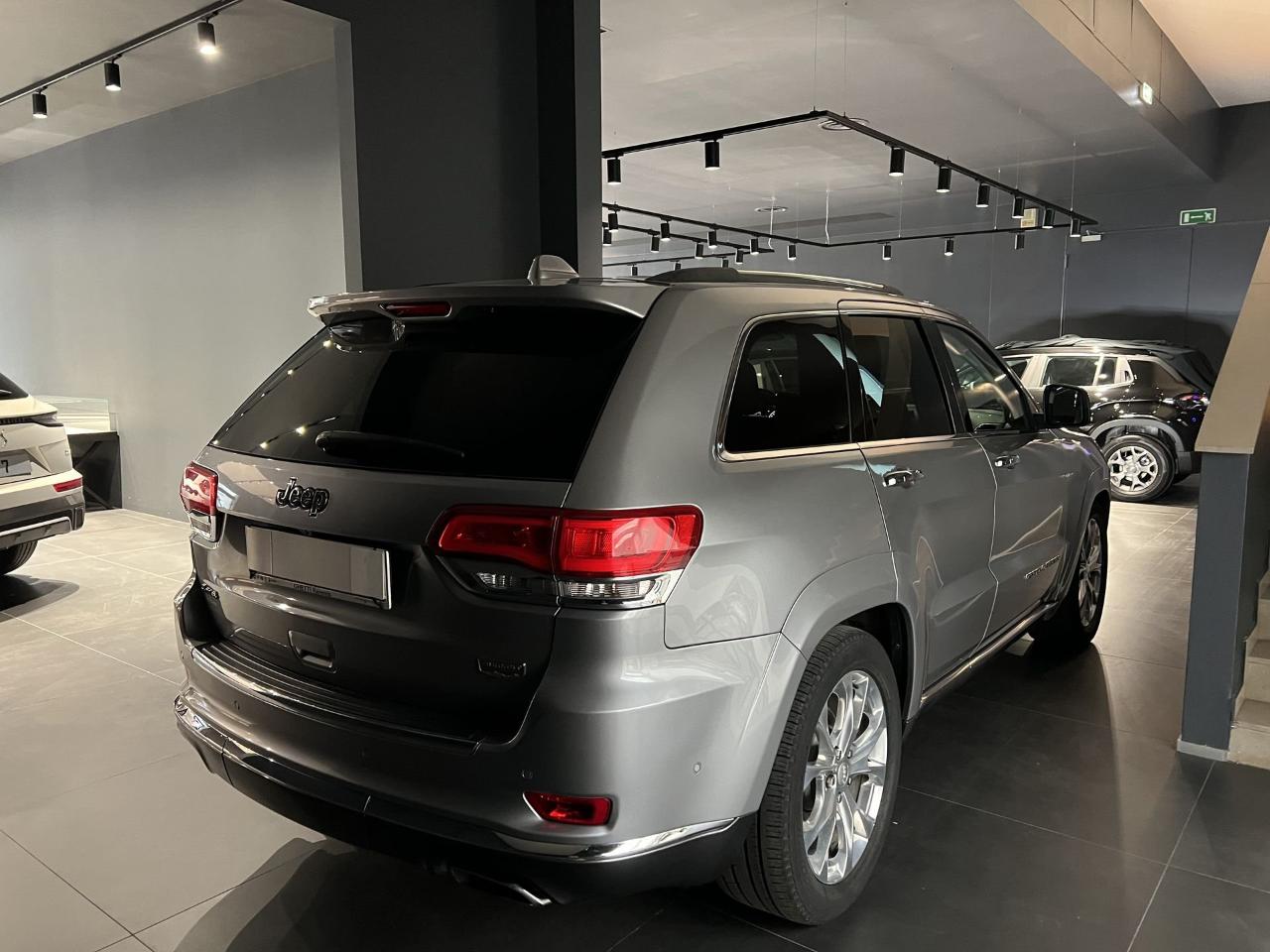 Jeep Jeep Cherokee usata 25